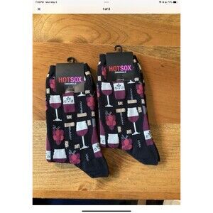 Hot Sox Womens Wine Socks Set Of 2 New With Tags  Sock Size 9-11 HO000153